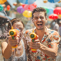 野泰美五日-宋干潑水節(一年一度潑水節體驗、彩虹沙灘瘋 玩17合一、長頸鹿美拍、夢幻點王國)